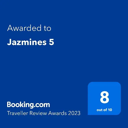Jazmines 5 Apartamento